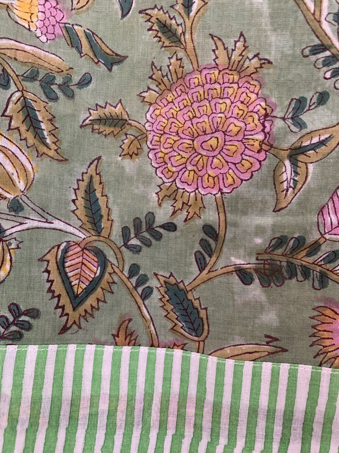 SET regalo · Bata kimono y bolsa de aseo juego · Algodón 100% puro estampado block print artesanal en India · Verde morado