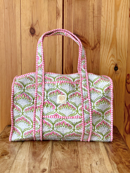 Bolsa viaje fin de semana gimnasio acolchada · Algodón puro estampado block print en India · Bolso bebé enguatado boho hindú · Loto rosa verde